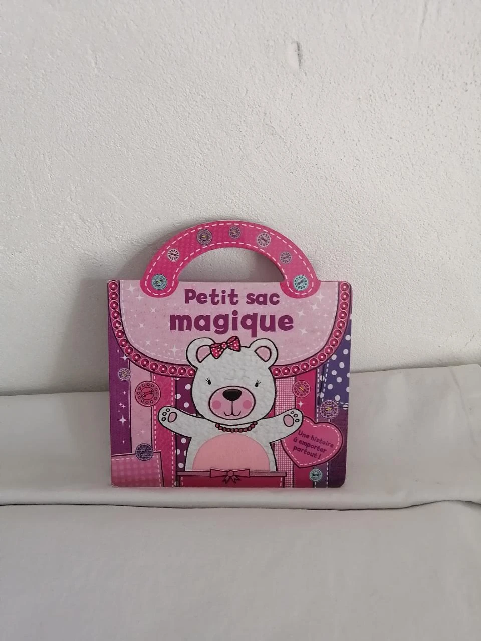 livre enfant - petit sac magique